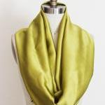 Infinity Scarf In Silk Oli..